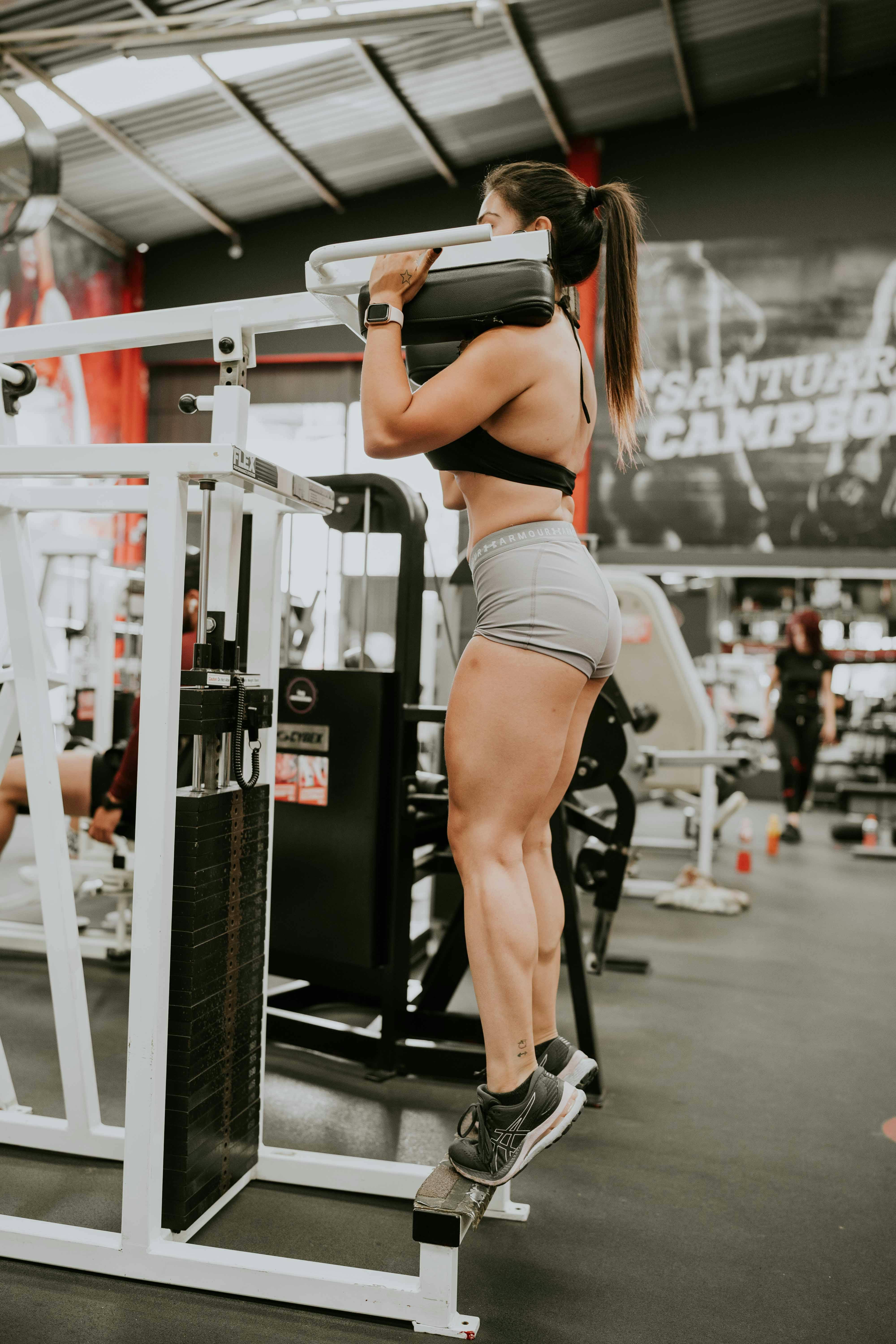 Interior de gimnasio premium
